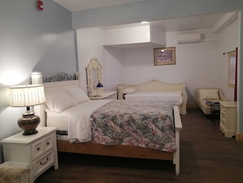 digby sailboat suites