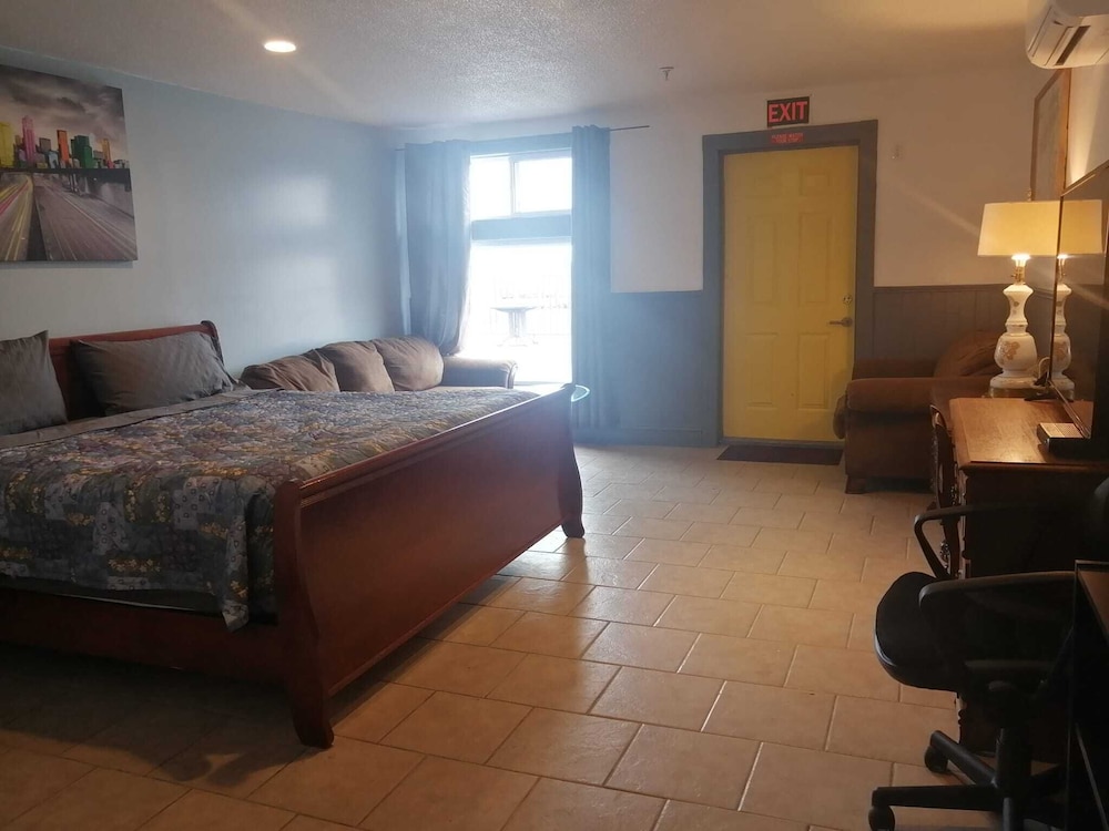 digby sailboat suites