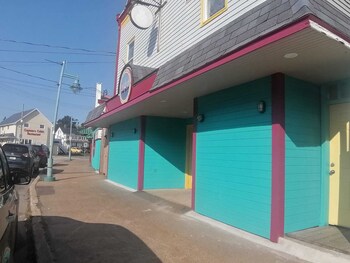 digby sailboat suites