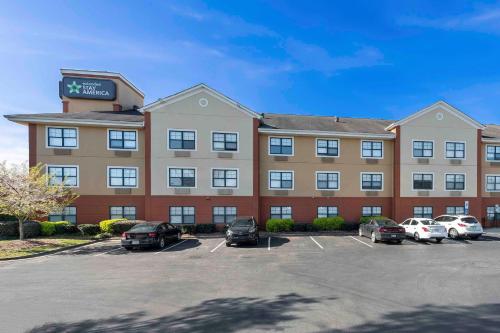 extended stay america suites charlotte university place