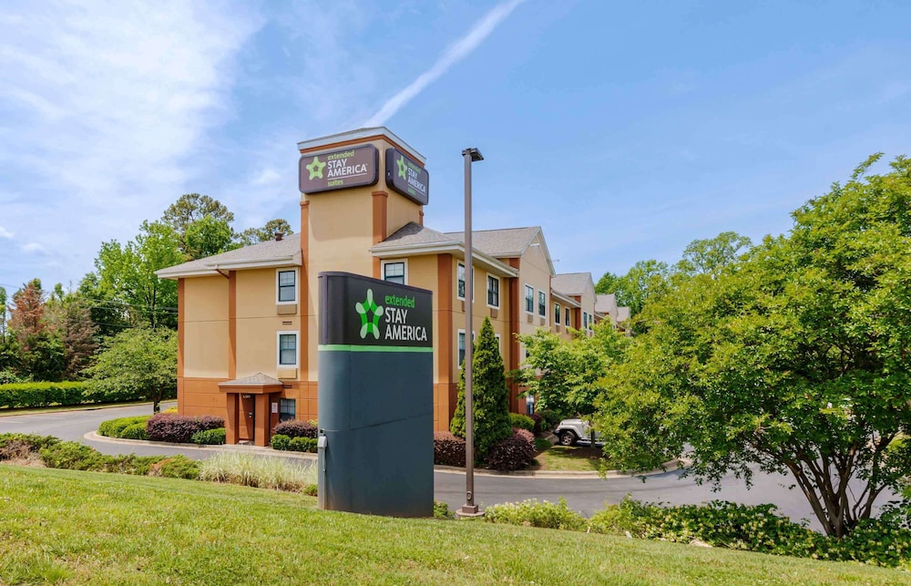 extended stay america suites charlotte university place