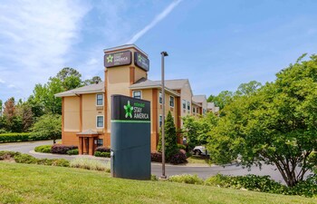 extended stay america suites charlotte university place