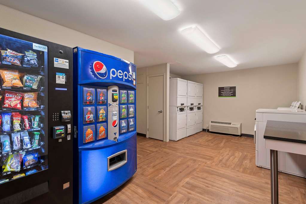 extended stay america suites charlotte university place