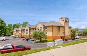 extended stay america suites charlotte university place