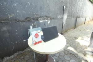 oyo 93002 kost gayus