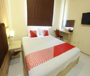 oyo 93002 kost gayus