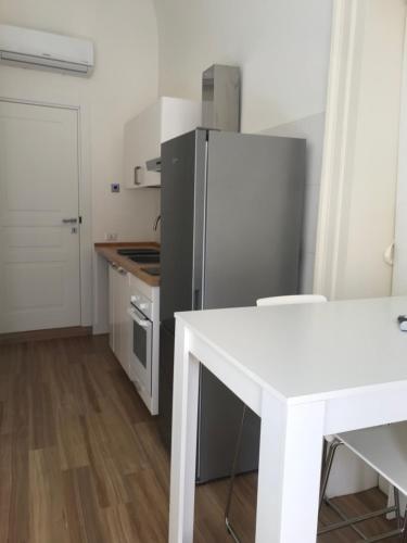 motta palace apartments and rooms