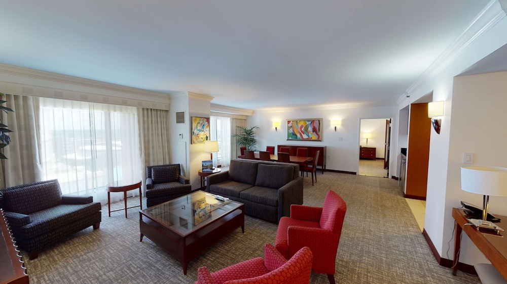 hilton charlotte uptown