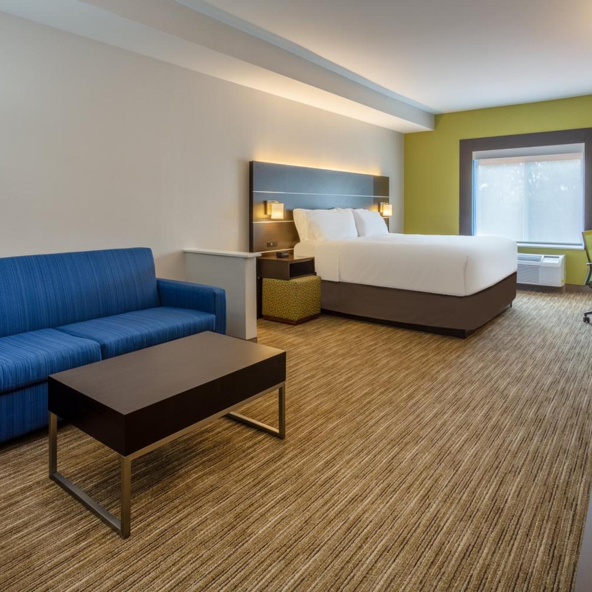 holiday inn express hotel and suites charlotte arrowood by ihg