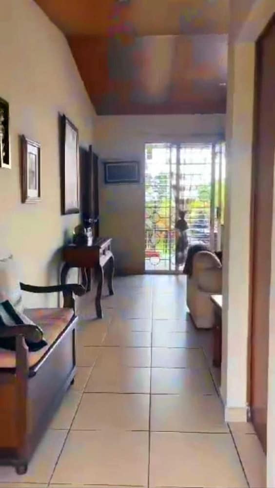 kartagus guest house