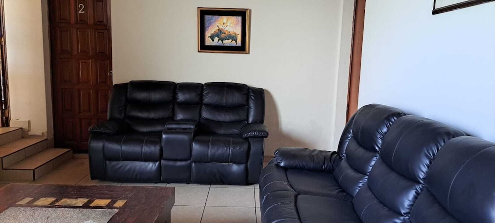 kartagus guest house