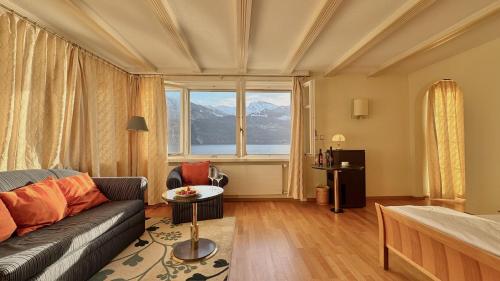 Seehotel Schwert,Lucerne>>Gersau,3 star