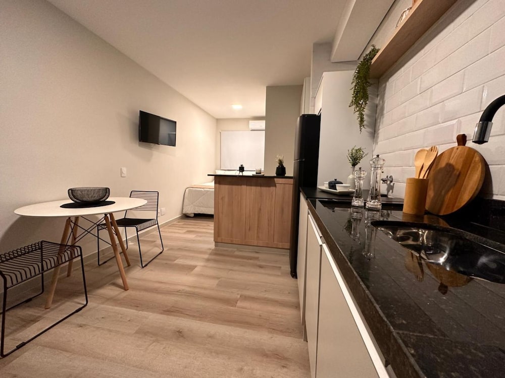 ape brooklin berrini