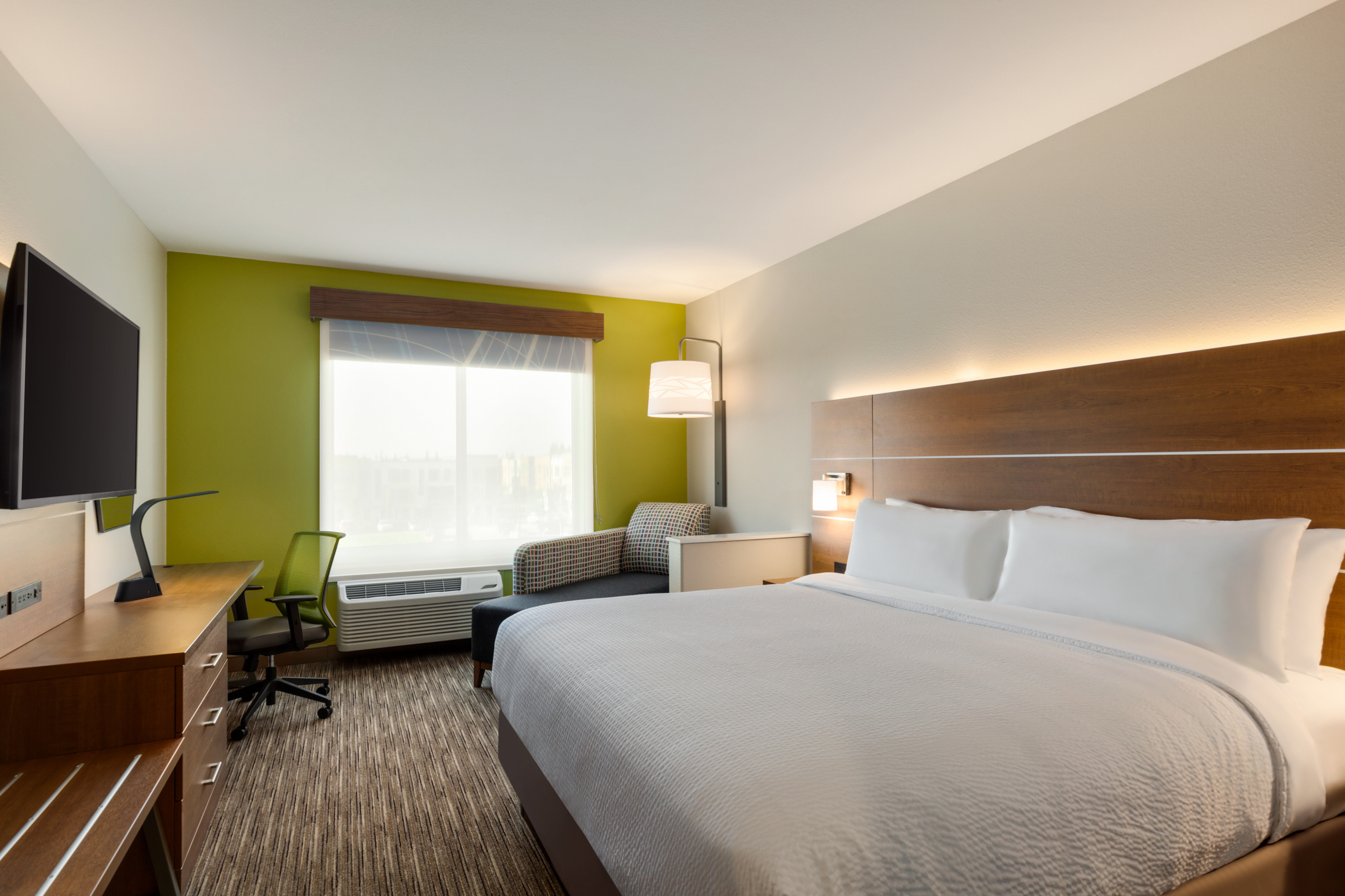 holiday inn express and suites hayward an ihg hotel