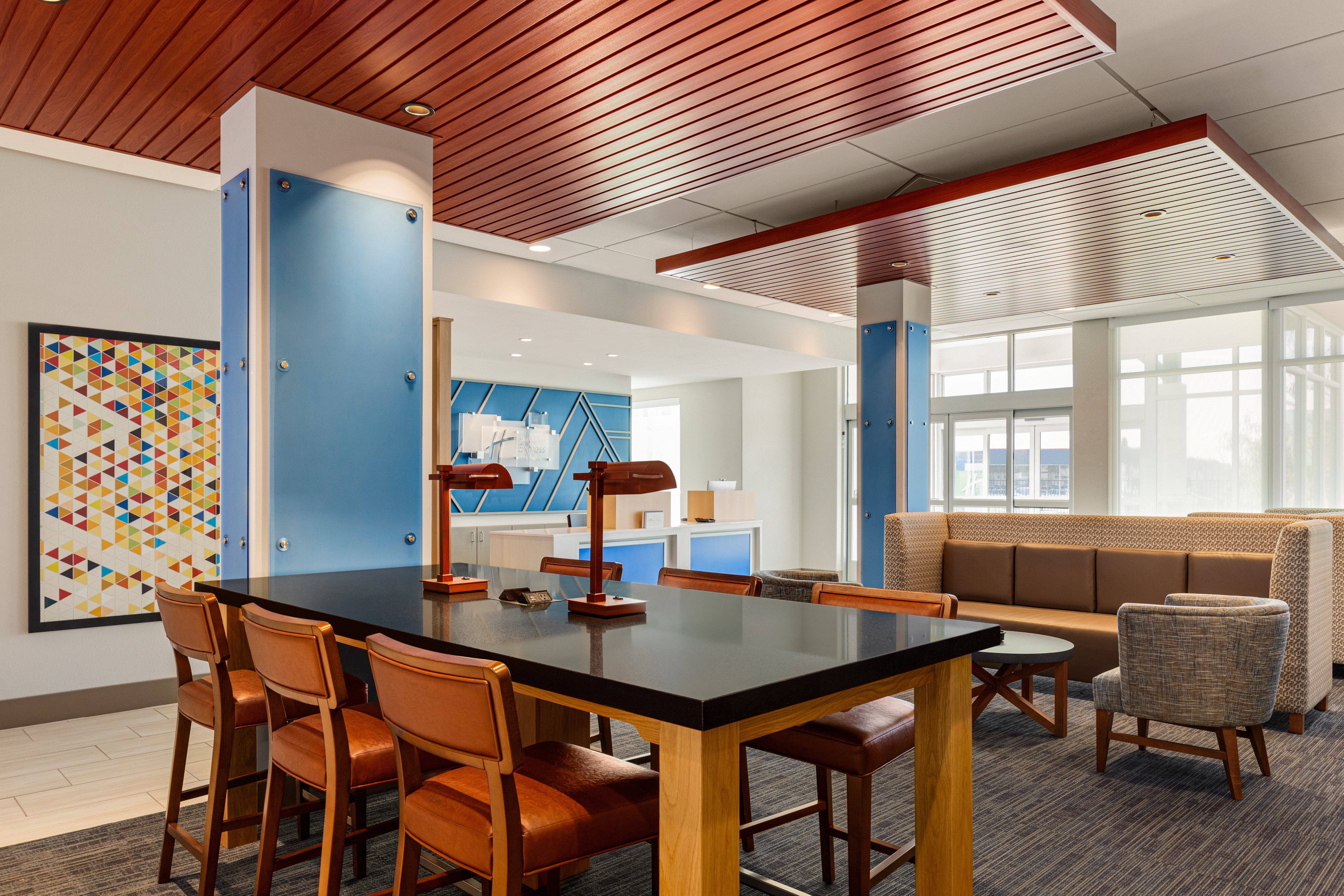 holiday inn express and suites hayward an ihg hotel