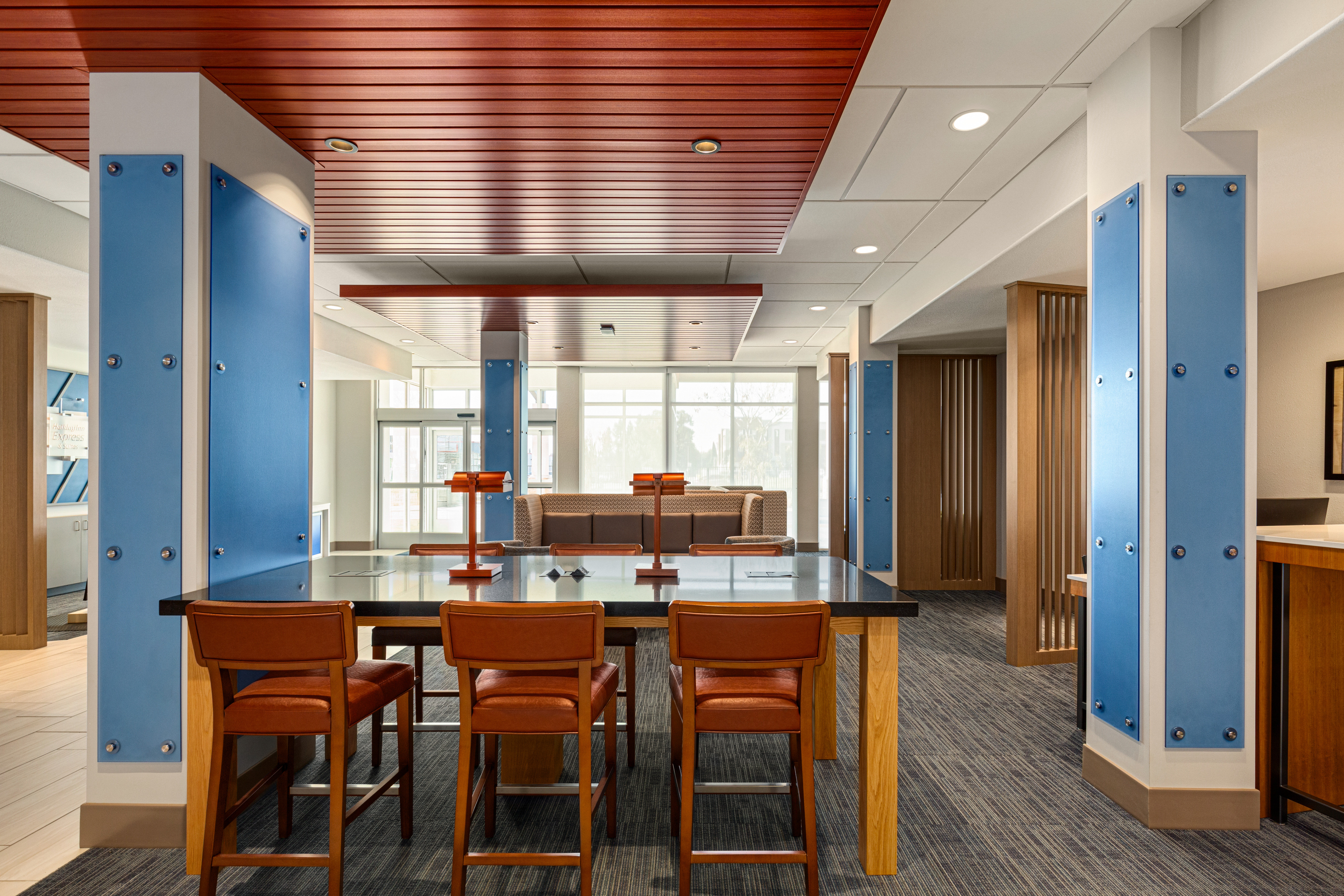 holiday inn express and suites hayward an ihg hotel