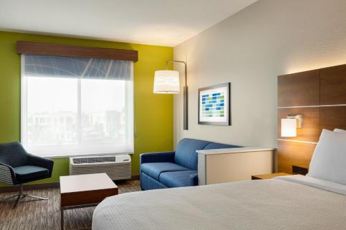 holiday inn express and suites hayward an ihg hotel