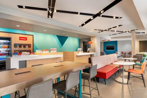 avid hotel north platte an ihg hotel