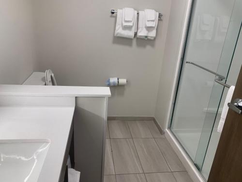 holiday inn express jesup an ihg hotel