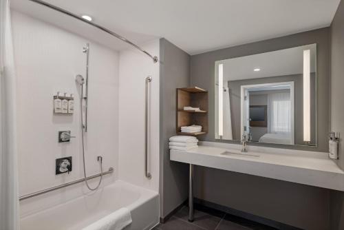 staybridge suites port elgin an ihg hotel