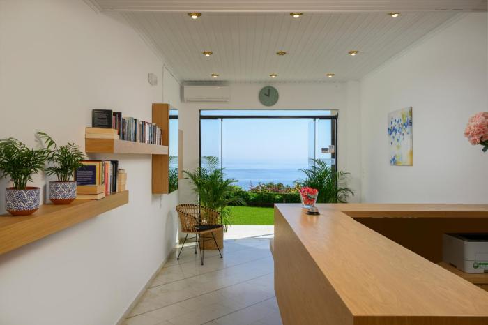 hermes sea view