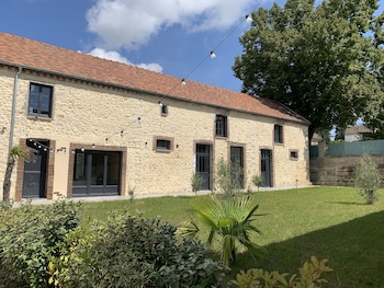 Le Clos Des Lys,Île-De-France>>Treuzy-Levelay,0 star