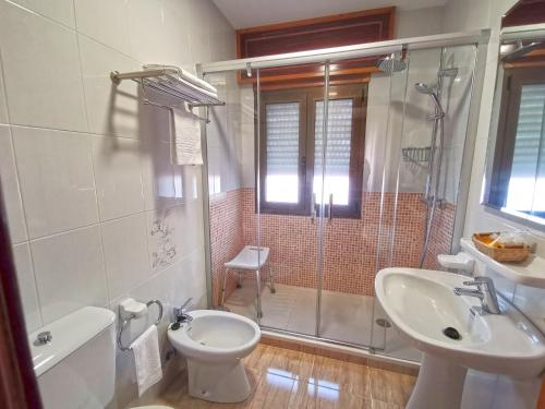 hotel linares