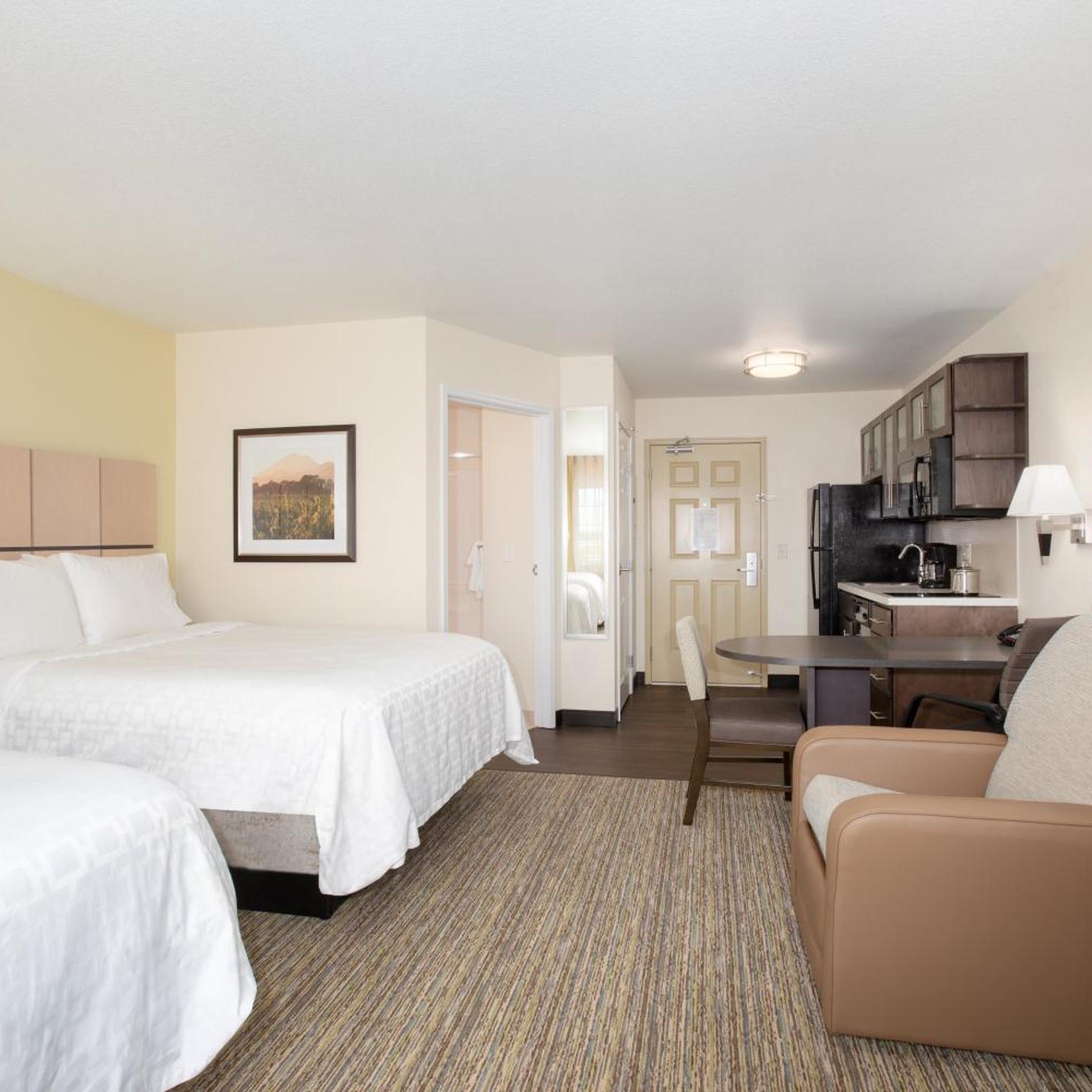 candlewood suites cheyenne by ihg