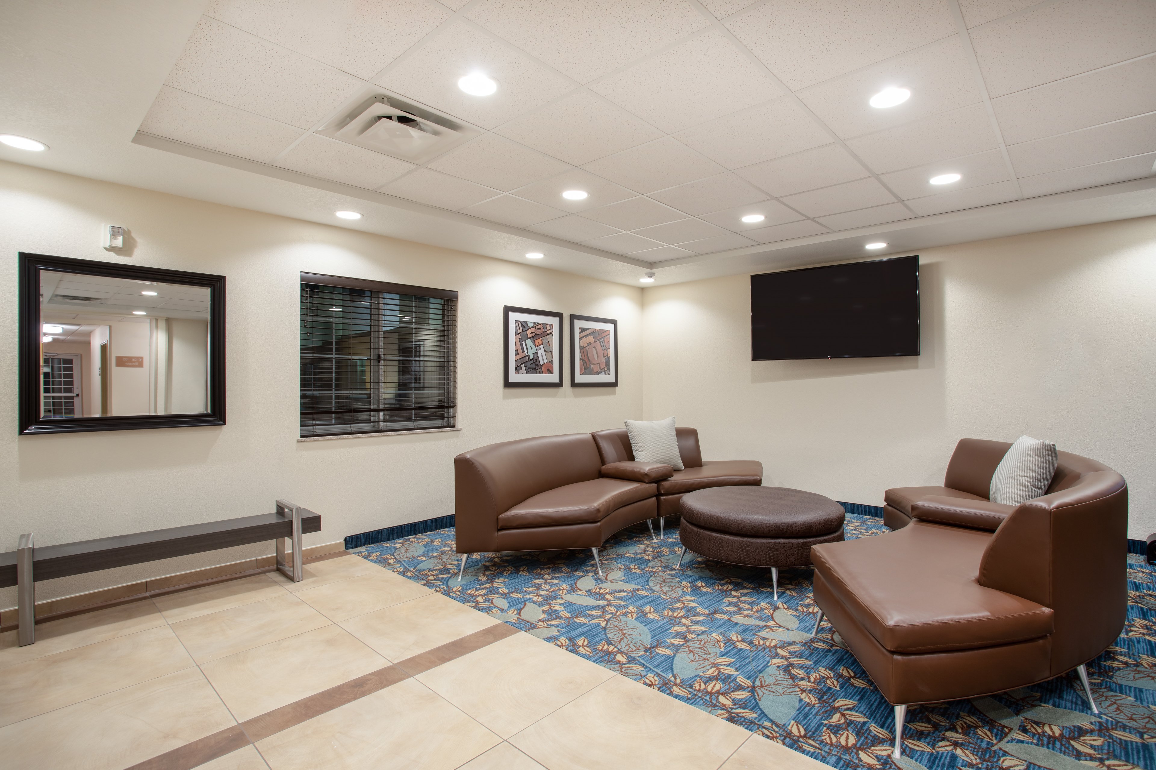 candlewood suites cheyenne by ihg