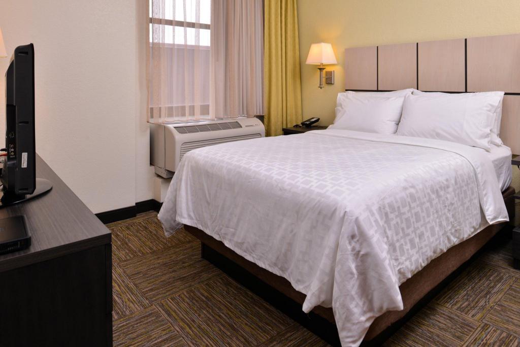 candlewood suites terre haute by ihg