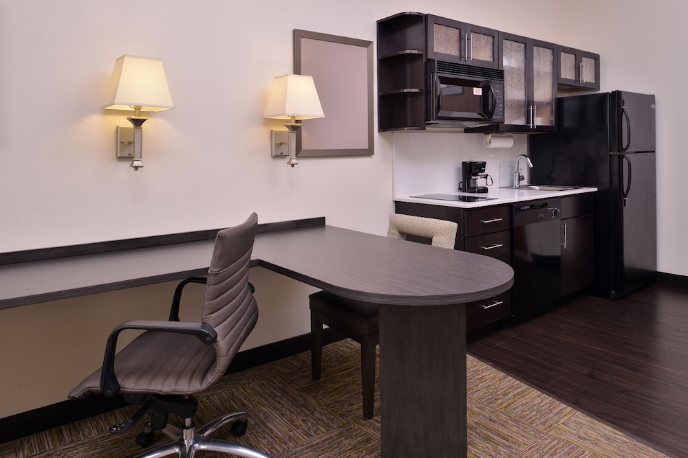 candlewood suites terre haute by ihg