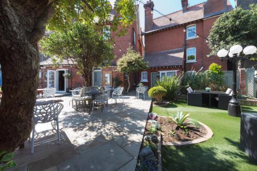 somerset house hotel and restaurant