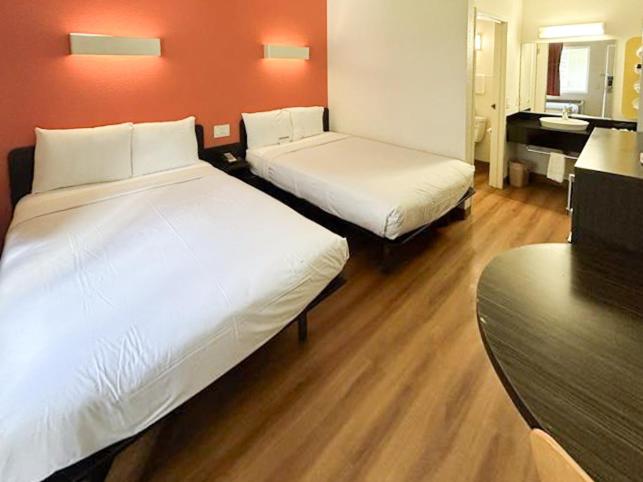 studio 6 suites riverside ca