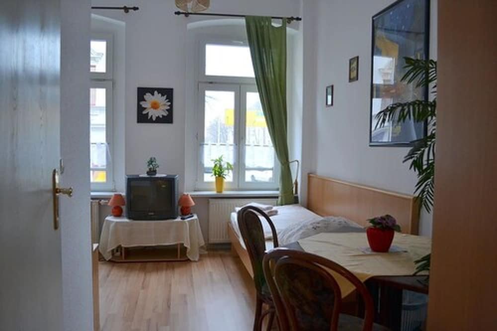 pension dessauer hof
