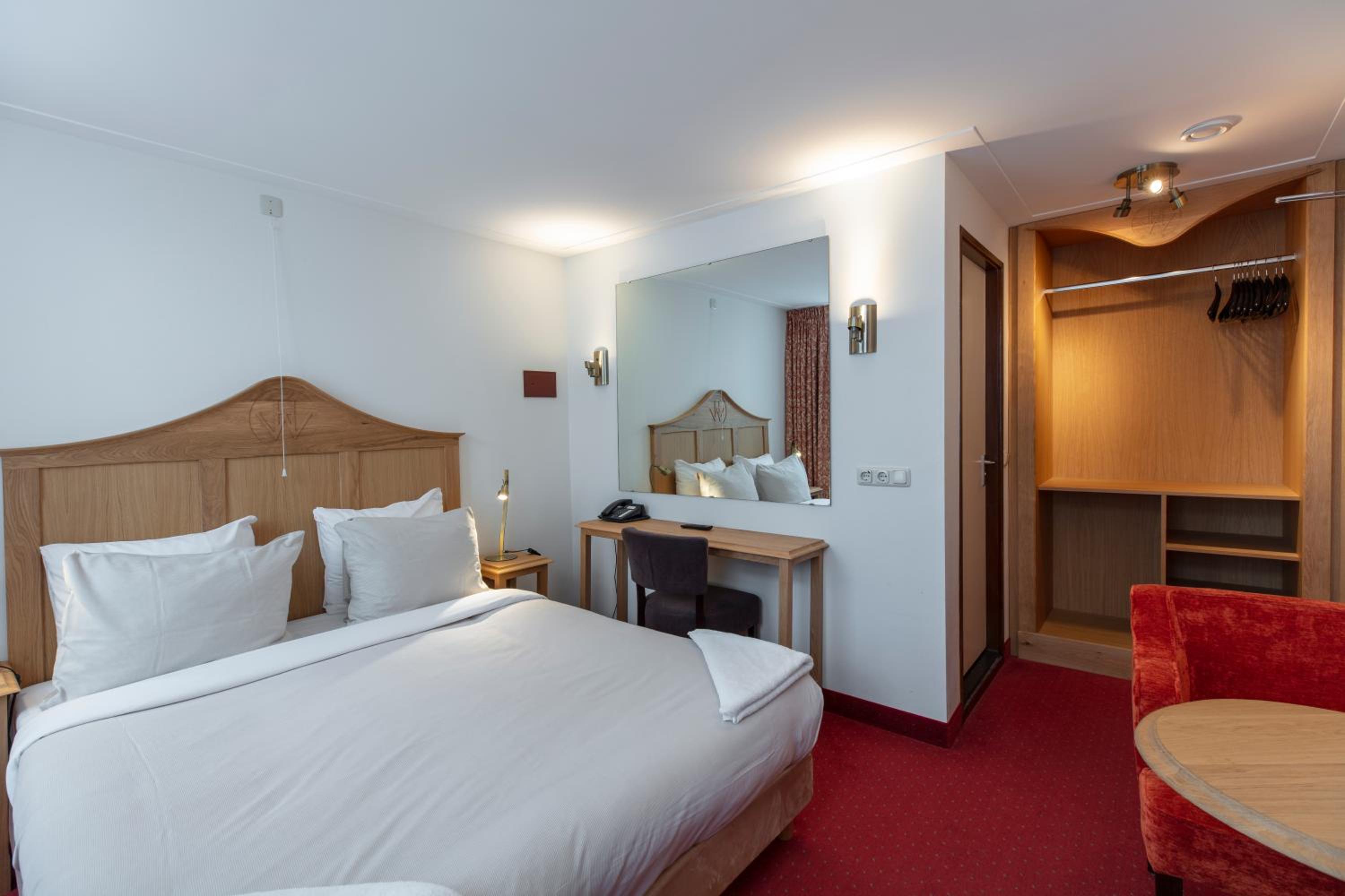 amsterdam wiechmann hotel