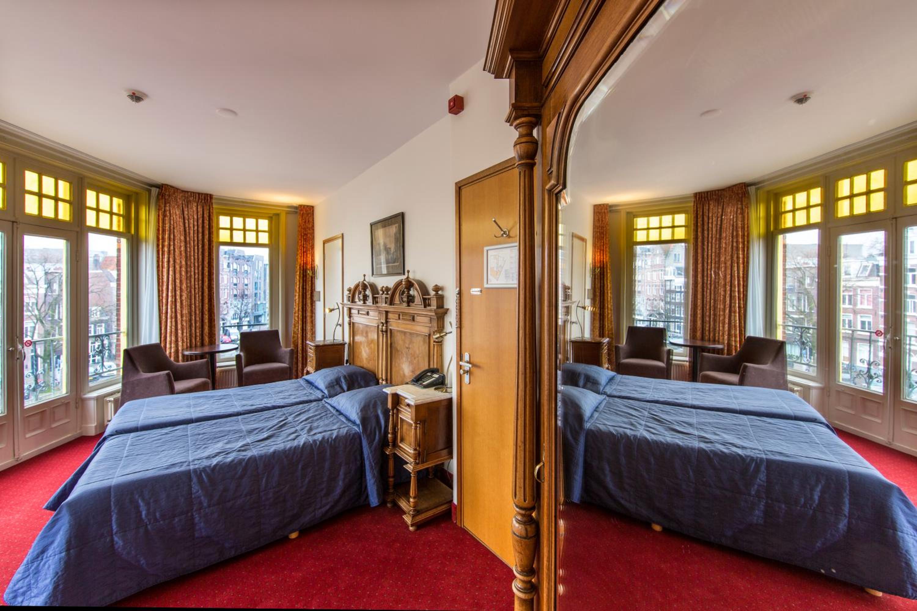 amsterdam wiechmann hotel