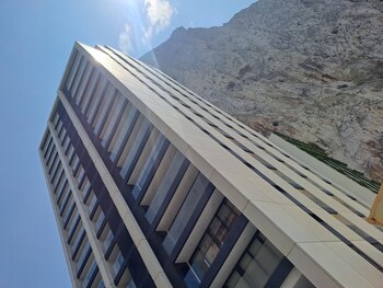 beautiful studio in gibraltar e1 suites and spa