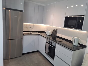 beautiful studio in gibraltar e1 suites and spa