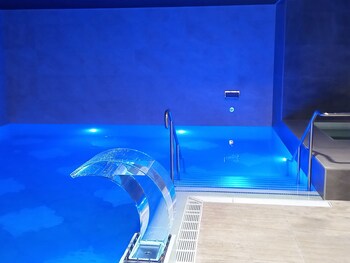 beautiful studio in gibraltar e1 suites and spa