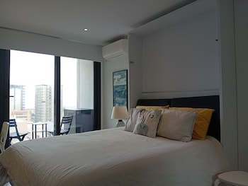 beautiful studio in gibraltar e1 suites and spa