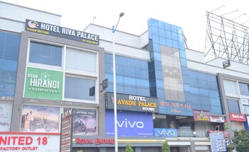 Hotel Riva Palace,India>>Ahmedabad,2 star