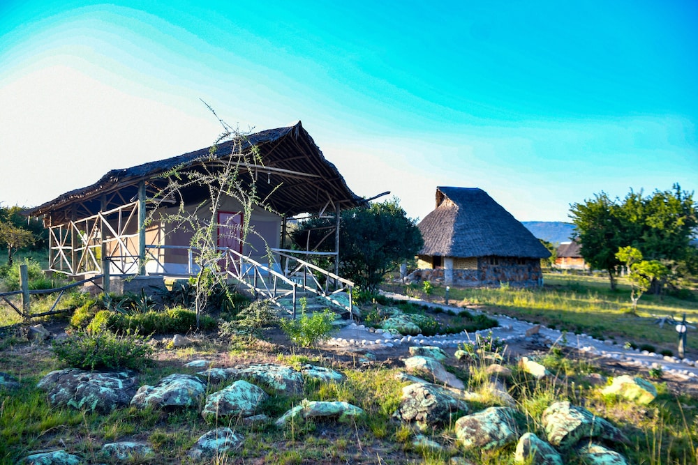 masai mara explore camp