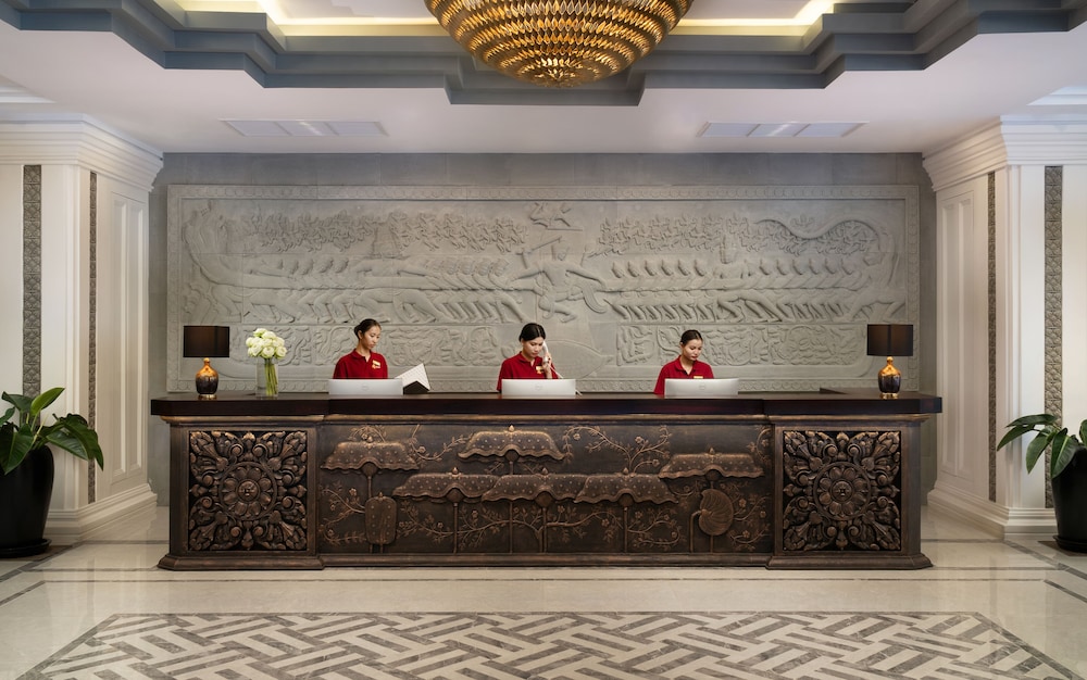 koulen central hotel