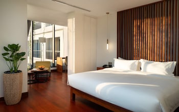 koulen central hotel