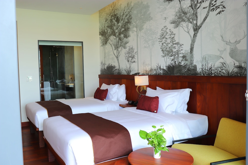 koulen central hotel