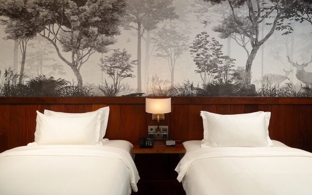 koulen central hotel