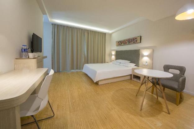 hanting hotel shenyang railway station