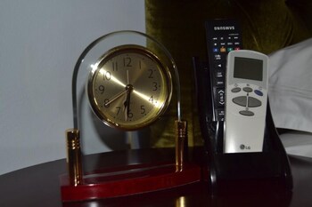 staybridge riverside and spa