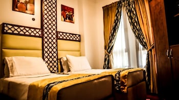 al mokhtara golden hotel
