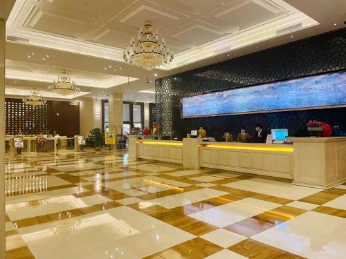 shenzhen shuidu holiday hotel north railway stati